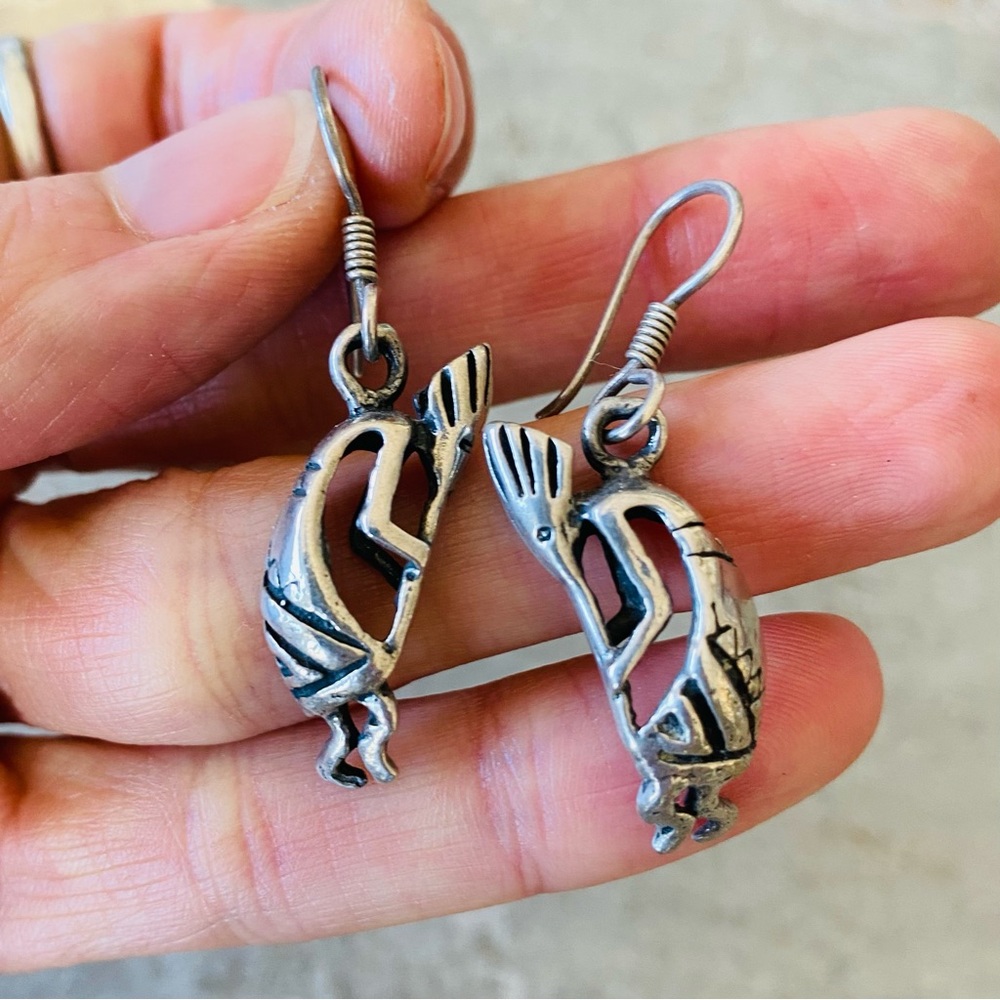 ♥️ Southwestern Style ♥️ Vintage Sterling Silver Kokopelli Earrings